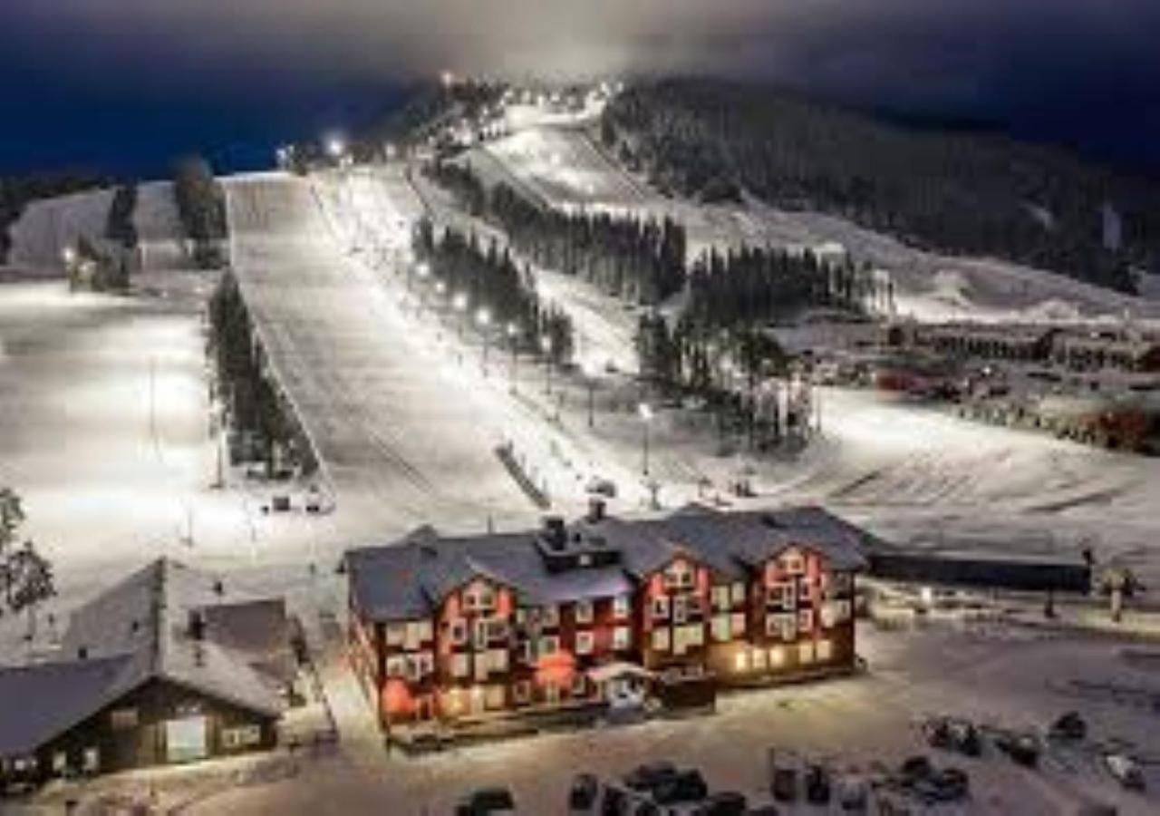 Stuga Saelen Klaeppen 5 Baeddar Uthyres Veckovis Soendag - Soendag Exterior foto